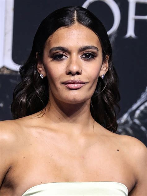 Madeleine Madden .
